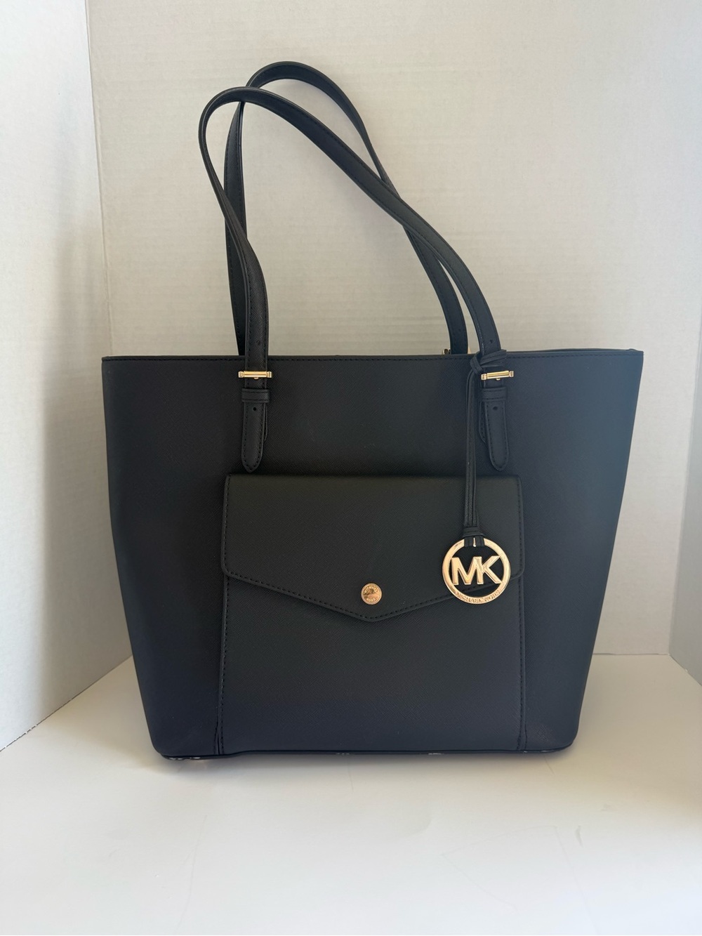 Michael Kors Jet Set Travel Large Black Saffiano Leather Work Tote